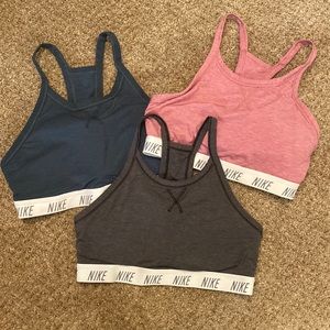 Nike Sports Bras **If not sold by January 3, 2023, this will be donated!** NWOT